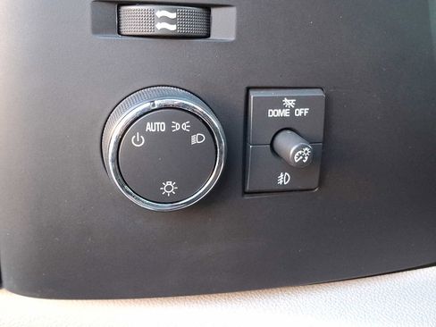 Used 2010 Chevrolet Silverado 1500 LT w/ Texas Edition image 21