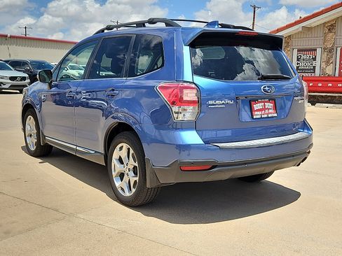 Used 2017 Subaru Forester 2.5i Touring AWD/4WD image 2