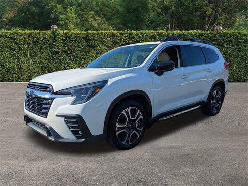 Used 2024 Subaru Ascent Limited w/ Technology Package image 9