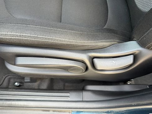 Used 2018 Kia Soul + FWD image 24