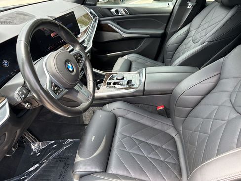 Used 2024 BMW X5 sDrive40i w/ M Sport Package RWD image 5
