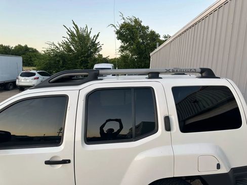 Used 2014 Nissan Xterra X image 10