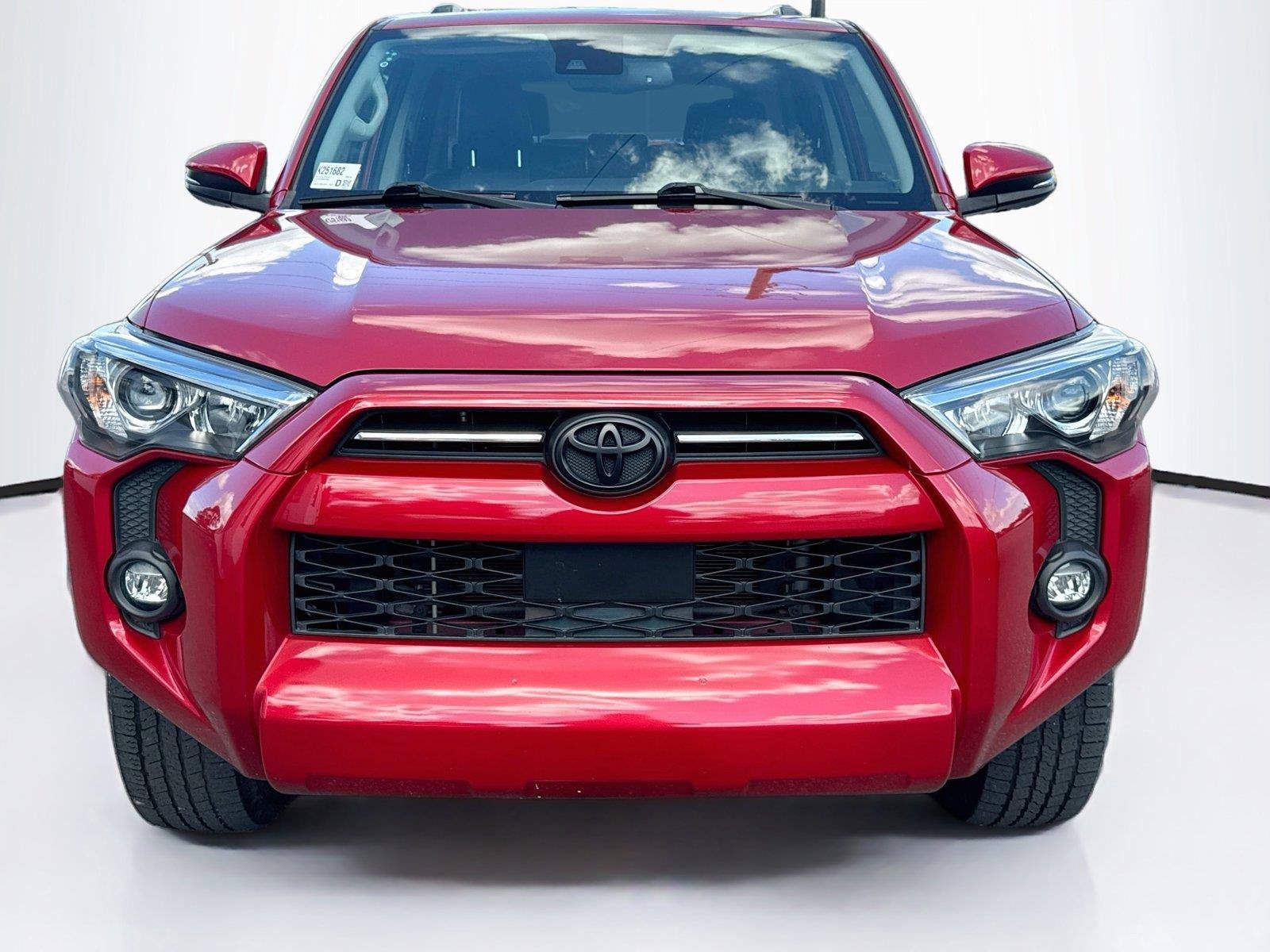 Used 2022 Toyota 4Runner SR5 Premium w/ Moonroof Package RWD image 8