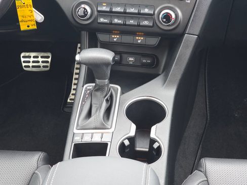 Used 2020 Kia Sportage S image 24