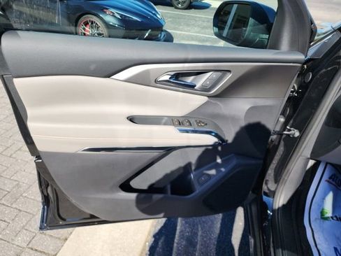 New 2026 Chevrolet Traverse LT w/ Driver Confidence Package image 21