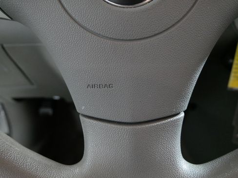 Used 2011 Chevrolet Malibu LS FWD image 28