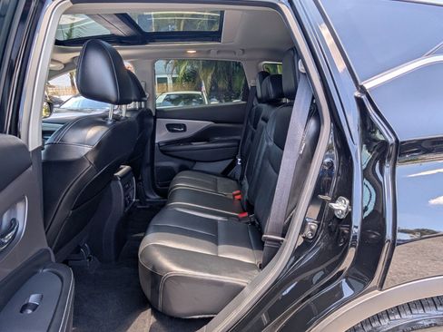Certified 2024 Nissan Murano SL FWD image 11
