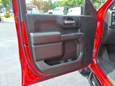 Certified 2020 Chevrolet Silverado 1500 Custom Trail Boss w/ Custom Convenience Package AWD/4WD image 22