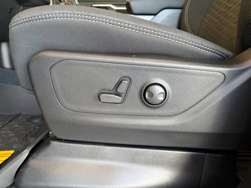 New 2026 RAM 1500 Big Horn AWD/4WD image 18