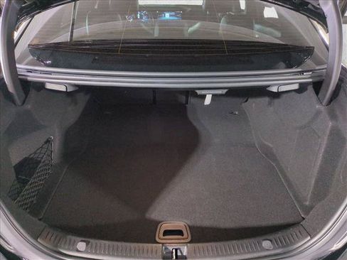 Used 2022 Mercedes-Benz E 450 4MATIC Sedan image 6