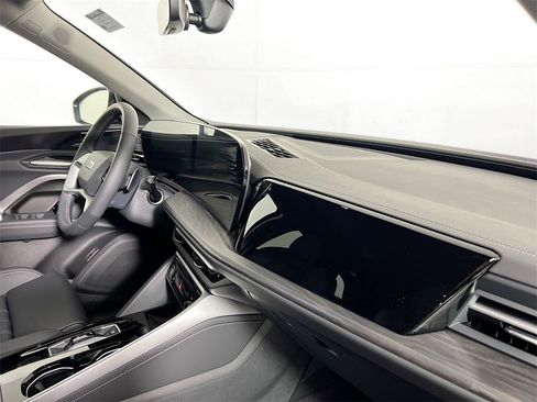 New 2025 Audi Q5 Premium Plus image 29