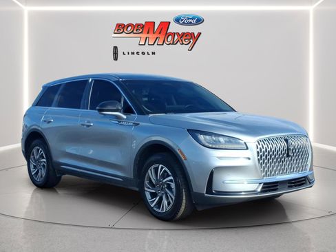 Used 2024 Lincoln Corsair AWD w/ Equipment Group 101A image 3