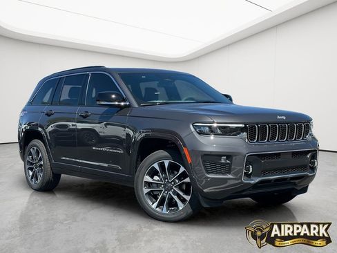 New 2025 Jeep Grand Cherokee Overland w/ Adv Protech Group III AWD/4WD image 2