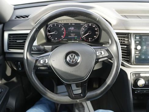 Used 2019 Volkswagen Atlas SEL image 30