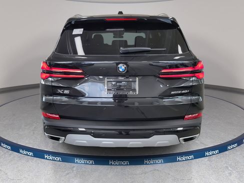 Used 2026 BMW X5 sDrive40i w/ Premium Package image 4