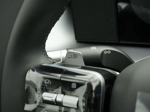 New 2026 Hyundai Ioniq 9 Limited image 21