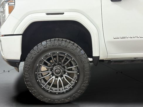 Used 2021 GMC Sierra 2500 Denali w/ Denali Ultimate Package image 36