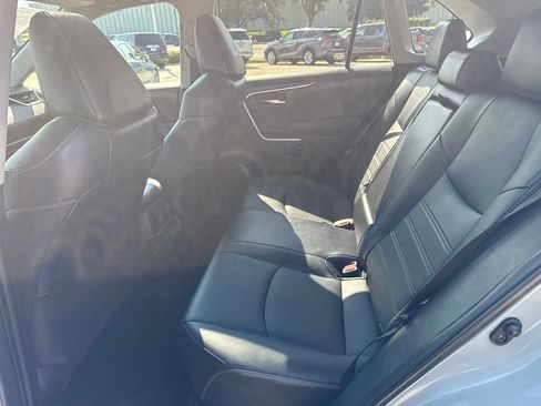 Used 2022 Toyota RAV4 XLE Premium AWD/4WD image 10
