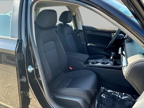 Used 2025 Honda Civic LX image 29