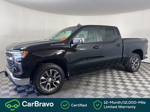 Used 2024 Chevrolet Silverado 1500 LT AWD/4WD image 11