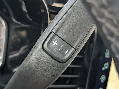 Certified 2025 Chevrolet Silverado 2500 LTZ w/ LTZ Plus Package image 28