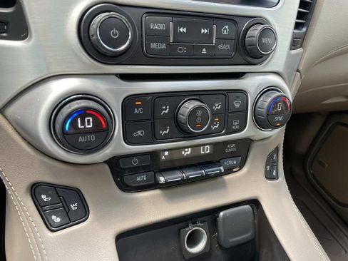 Used 2015 GMC Yukon XL SLT w/ Open Road Package RWD image 26
