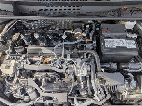 Used 2025 Toyota Corolla LE image 21