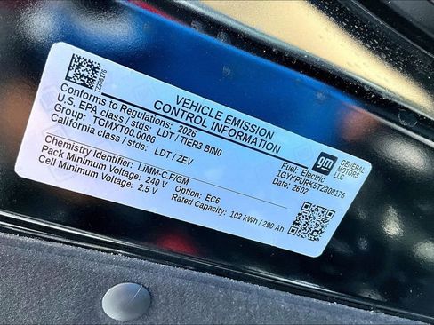 New 2026 Cadillac Lyriq Sport image 35