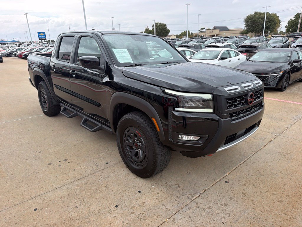 Used 2026 Nissan Frontier PRO-4X w/ Tow Package AWD/4WD image 7