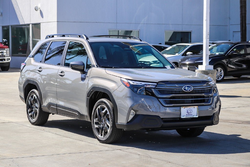 New 2026 Subaru Forester Touring AWD/4WD image 3