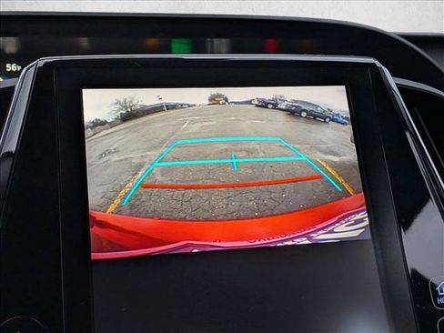 Used 2018 Toyota Prius Prime Advanced image 16