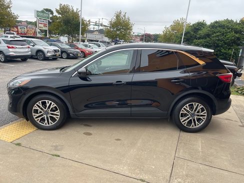 Used 2022 Ford Escape SEL w/ Technology Package image 7