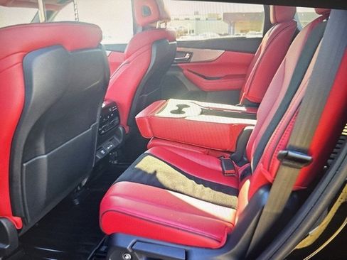 Used 2023 Acura MDX A-Spec image 11