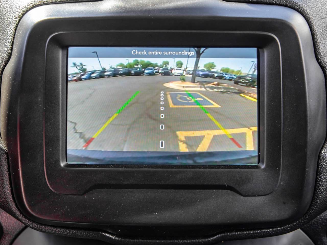 Used 2020 Jeep Renegade Altitude FWD image 15