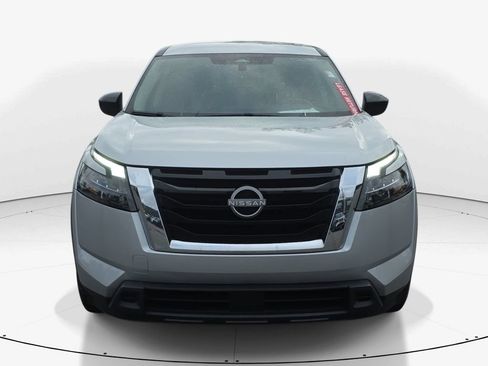 Used 2024 Nissan Pathfinder S w/ Cargo Package FWD image 6