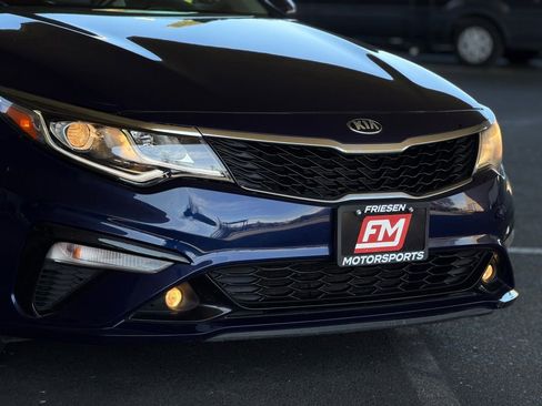 Used 2019 Kia Optima S image 10