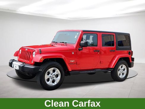 Used 2015 Jeep Wrangler Unlimited Sahara w/ Dual Top Group AWD/4WD image 3