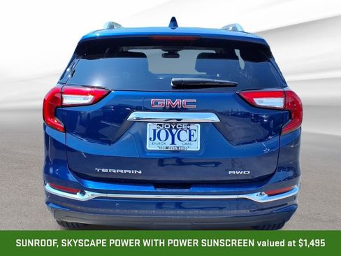 Certified 2022 GMC Terrain Denali w/ LPO, Floor Liner Package AWD/4WD image 5