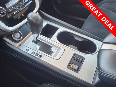 Used 2018 Nissan Murano S image 23