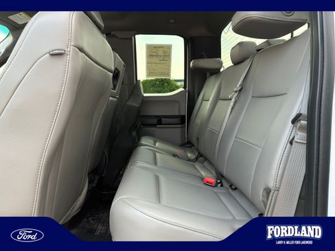 Used 2018 Ford F150 XL w/ XL Power Equipment Group AWD/4WD image 17