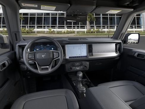 New 2026 Ford Bronco Outer Banks AWD/4WD image 9