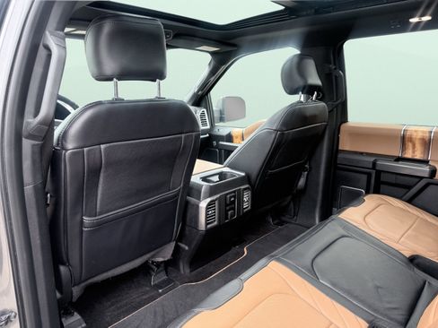 Used 2016 Ford F150 Limited image 38