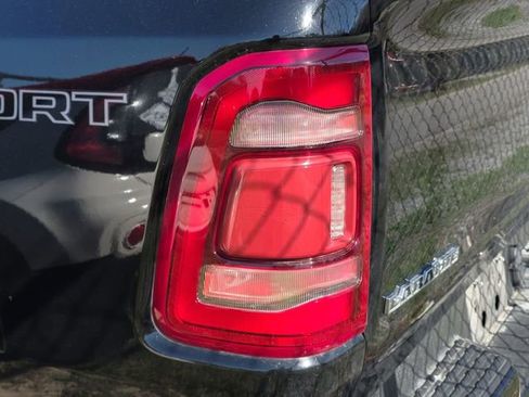 Used 2023 RAM 1500 Laramie image 10