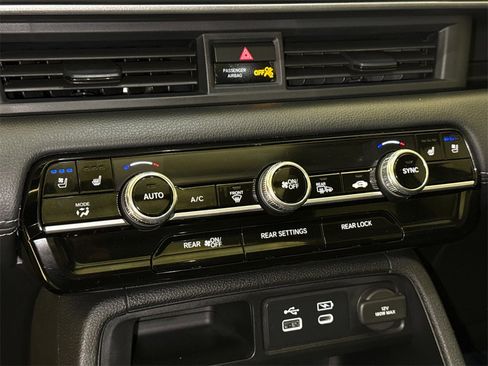 New 2025 Honda Pilot Elite image 28