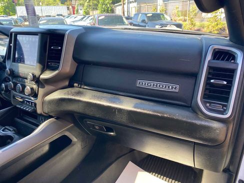 Used 2020 RAM 1500 Big Horn AWD/4WD image 23