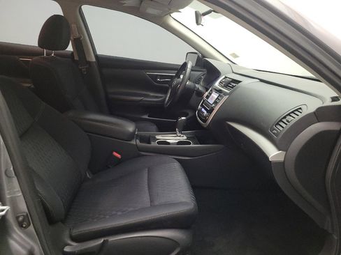 Used 2018 Nissan Altima 2.5 SV FWD image 21