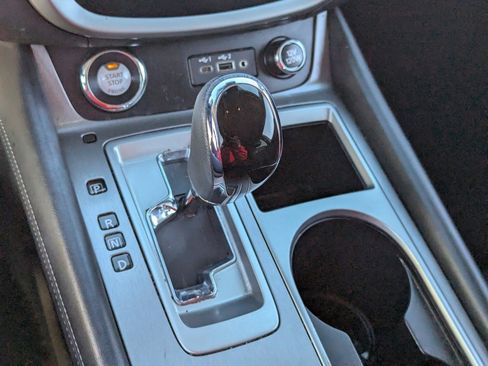 Used 2021 Nissan Murano SV w/ SV Special Edition Package image 24