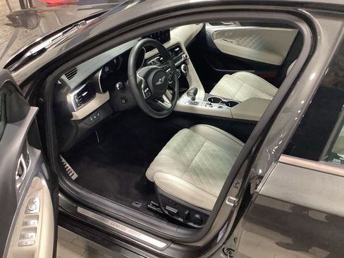 Used 2023 Genesis G70 3.3T w/ Sport Prestige Package image 14