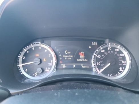 Used 2023 Toyota Highlander XSE image 25