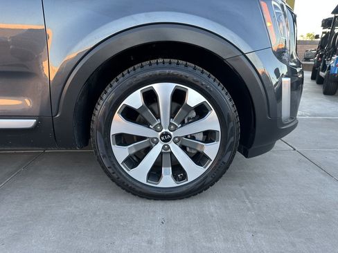 Used 2021 Kia Telluride S image 8